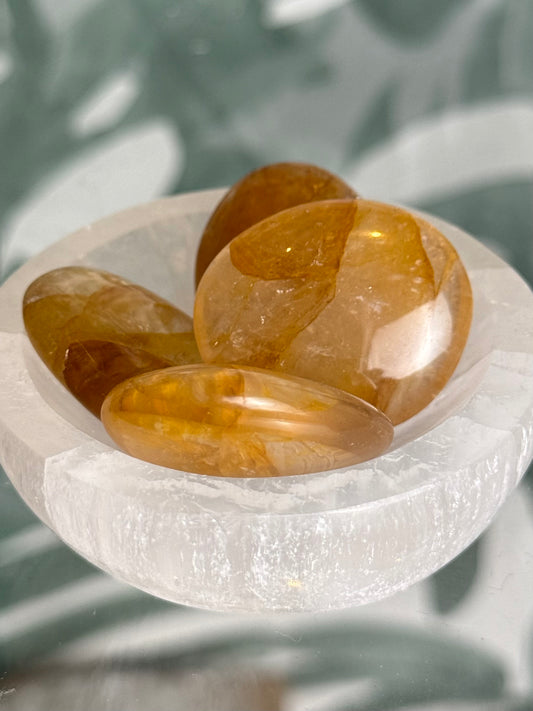 Limoniet kwarts trommelsteen (kracht & levenslust)