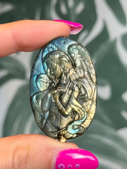 Labradoriet carving #no.11