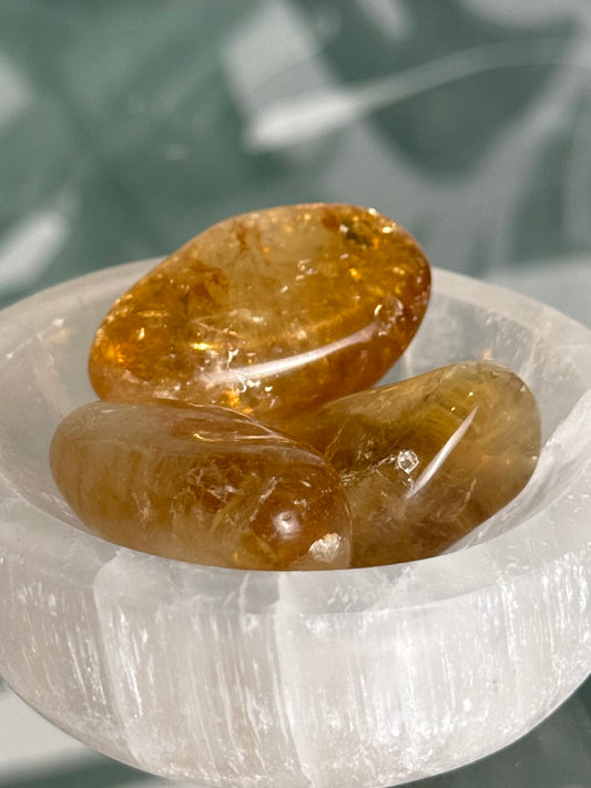 Gebrande amethist trommelsteen (energie & vreugde)