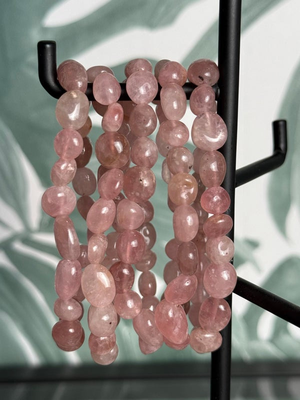 Rozenkwarts armband getrommeld (liefde & zachtheid)