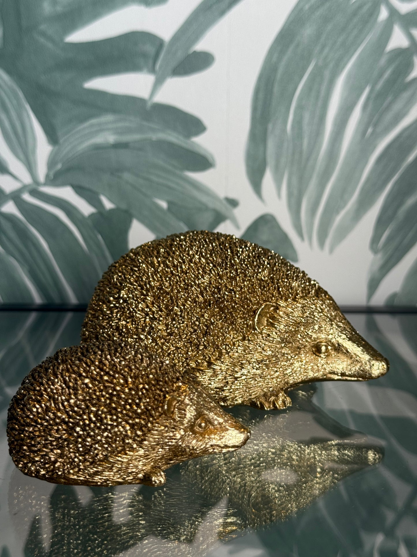 🦔 Set van 2 gouden egeltjes – decoratief
