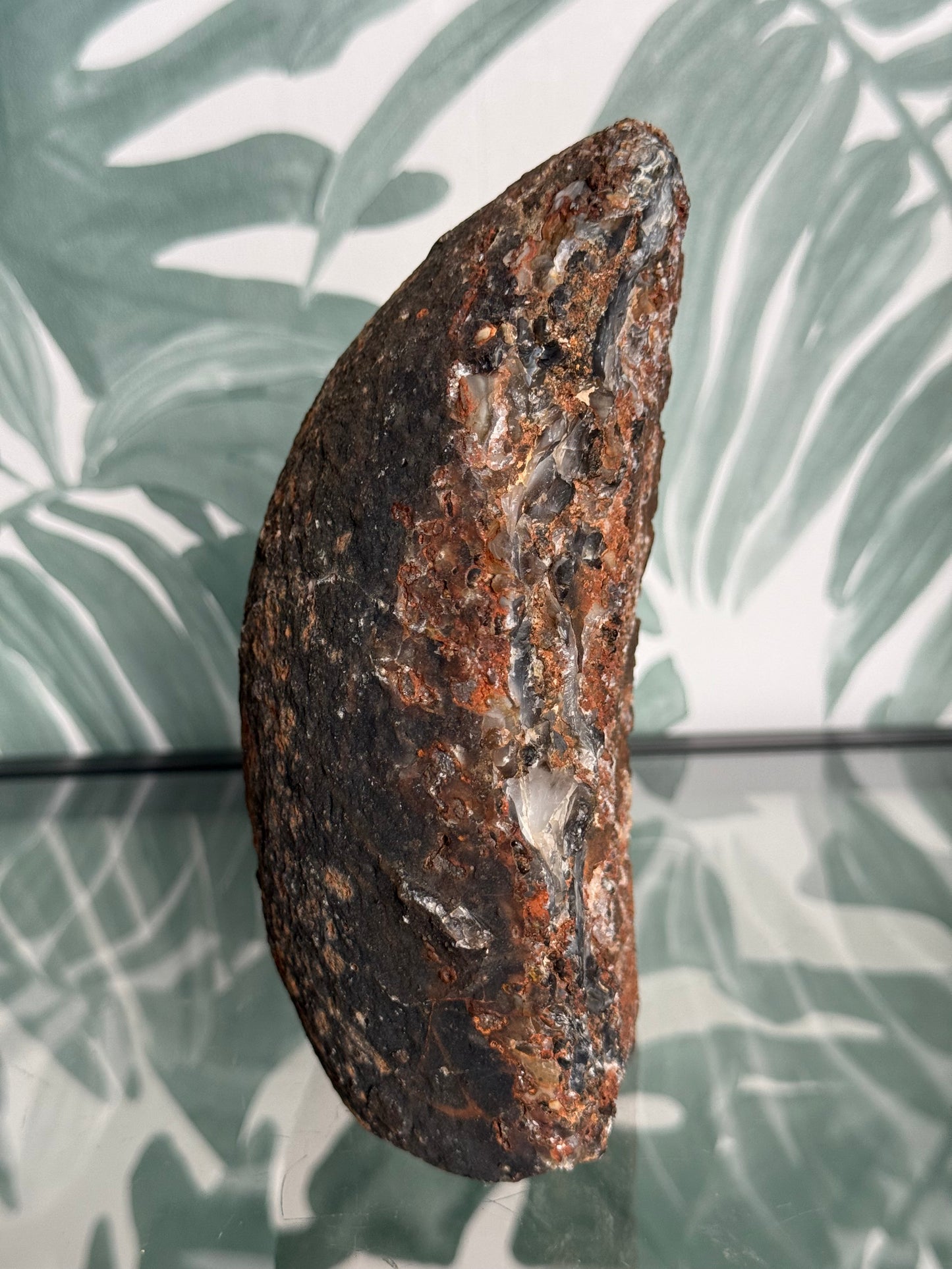 Agaat geode op standvlak #no.102