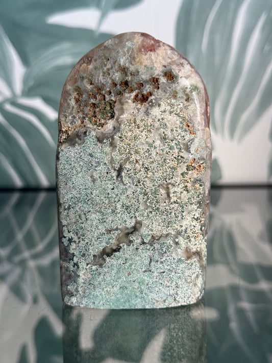 Roze amethist op standvlak - no.196