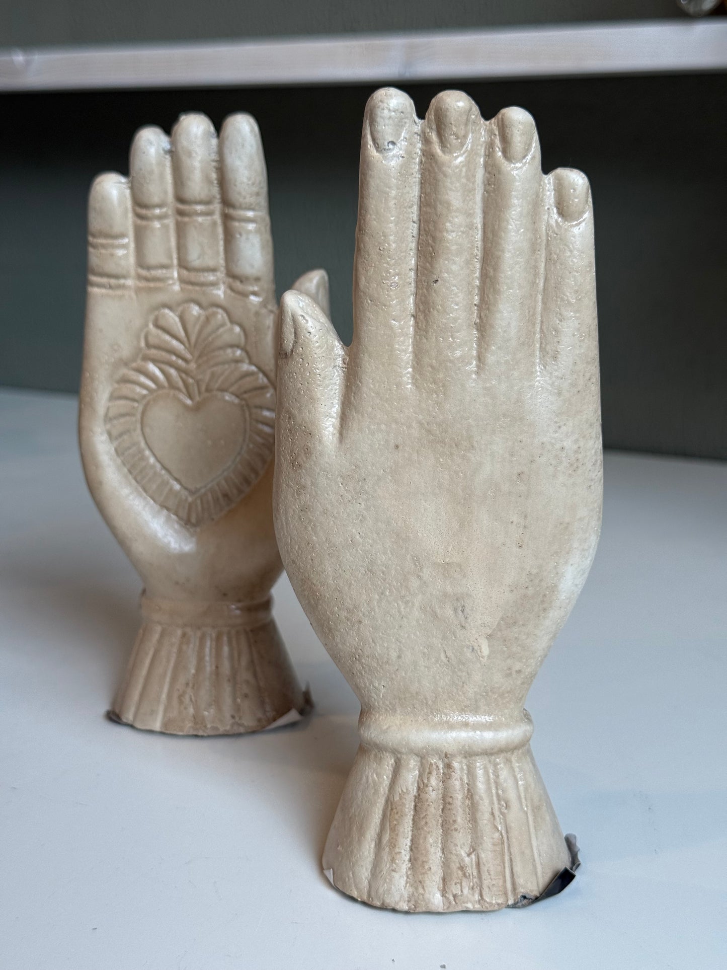 Hand met hart - bescherming & spiritualiteit