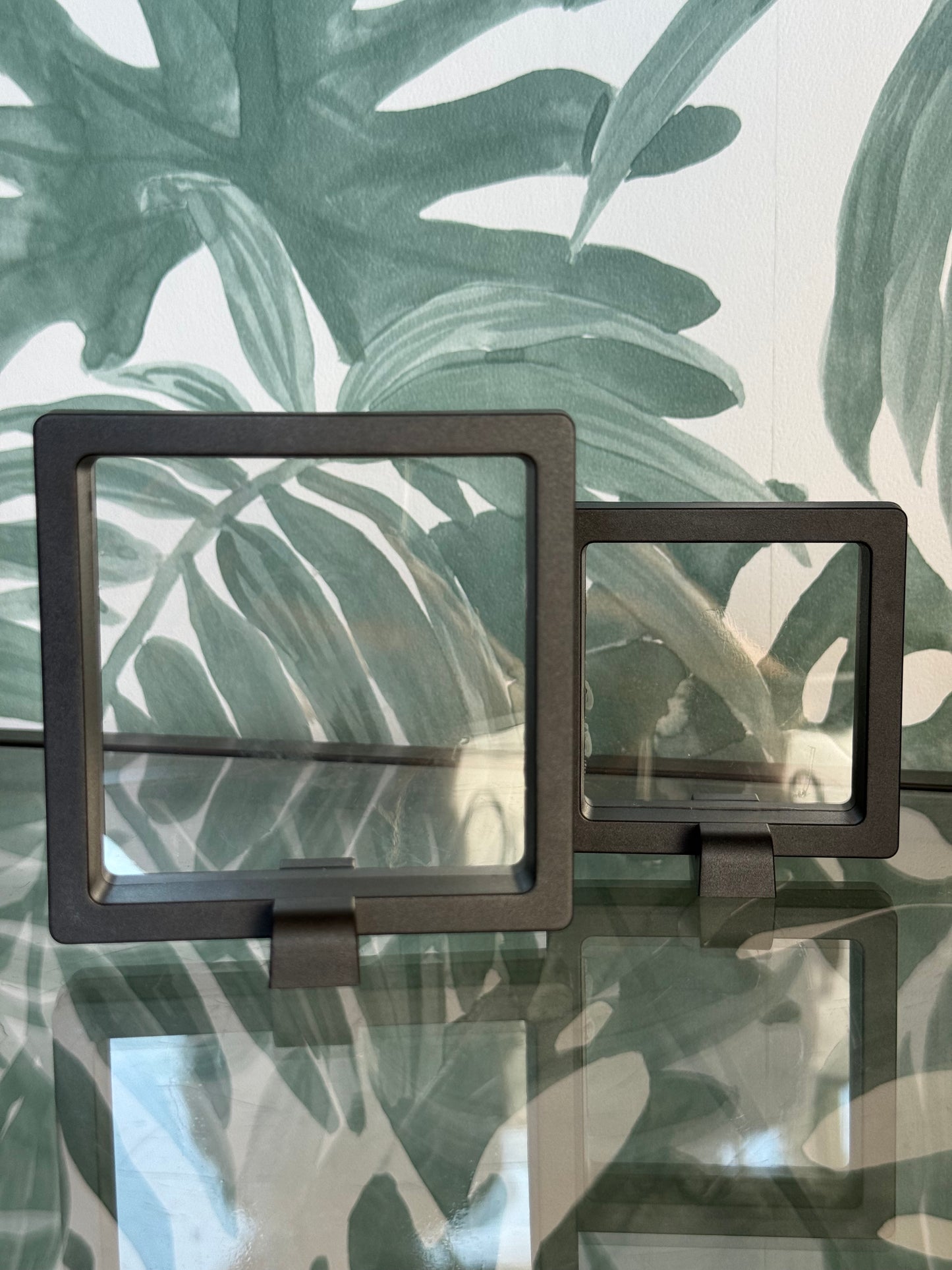 Display frame - 9 x 9 cm