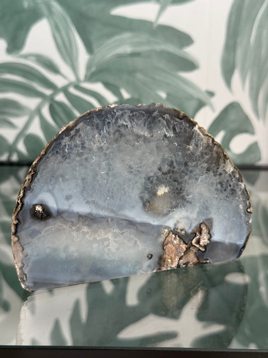 Agaat geode op standvlak #no.35