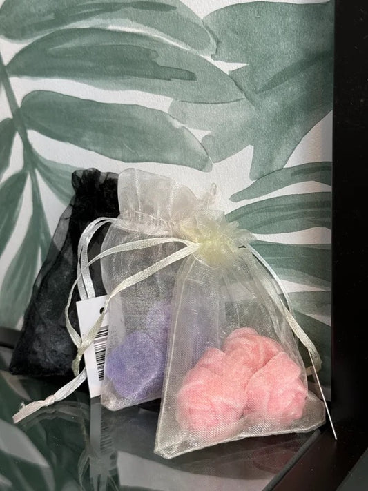 🌸 Amberroosjes in organza zakje – 4 geurende roosjes (verschillende geuren)