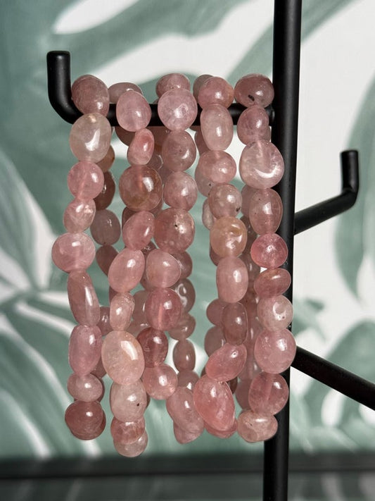 Rozenkwarts armband getrommeld (liefde & zachtheid)