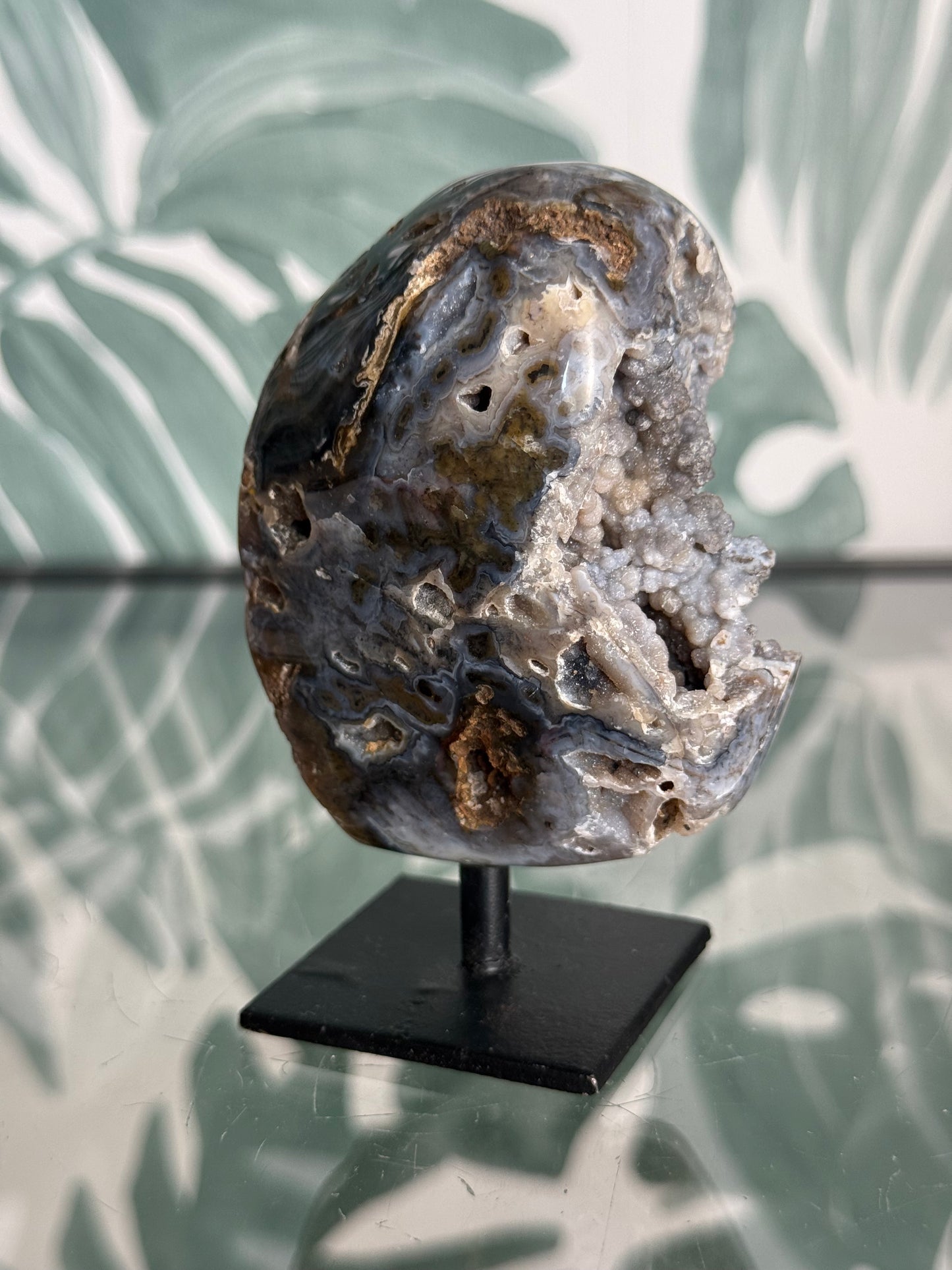 Agaat met chalcedoon op standaard - no.263