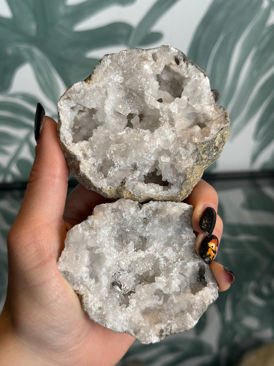 Marokkaanse geode M - gekraakt
