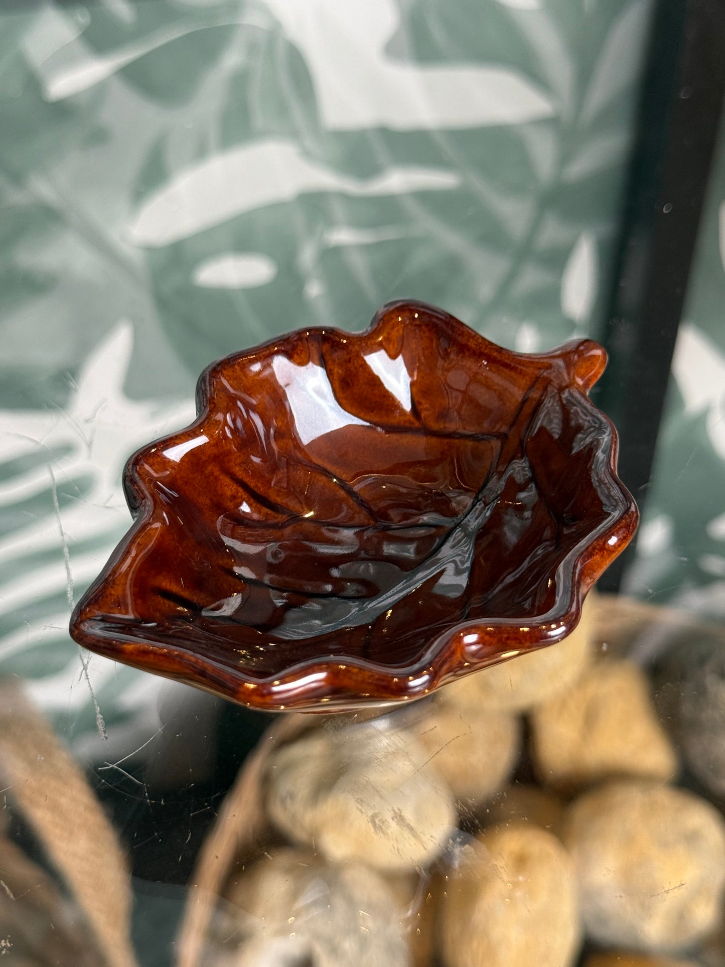 Schaaltje Blad – Bruin Glans (9,5 cm)