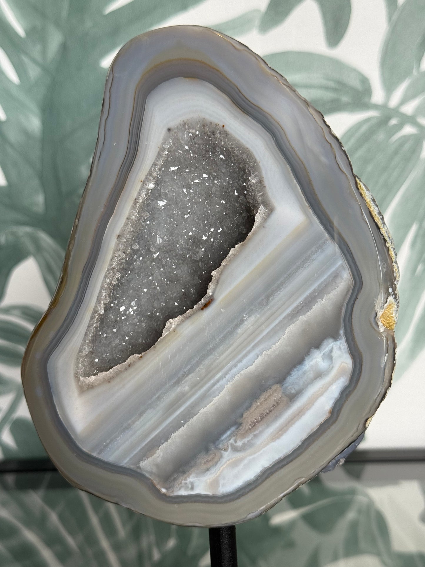 Agaat geode - op standaard #no.101