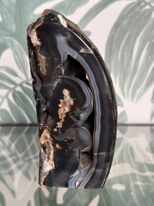 Agaat geode op standvlak #no.102