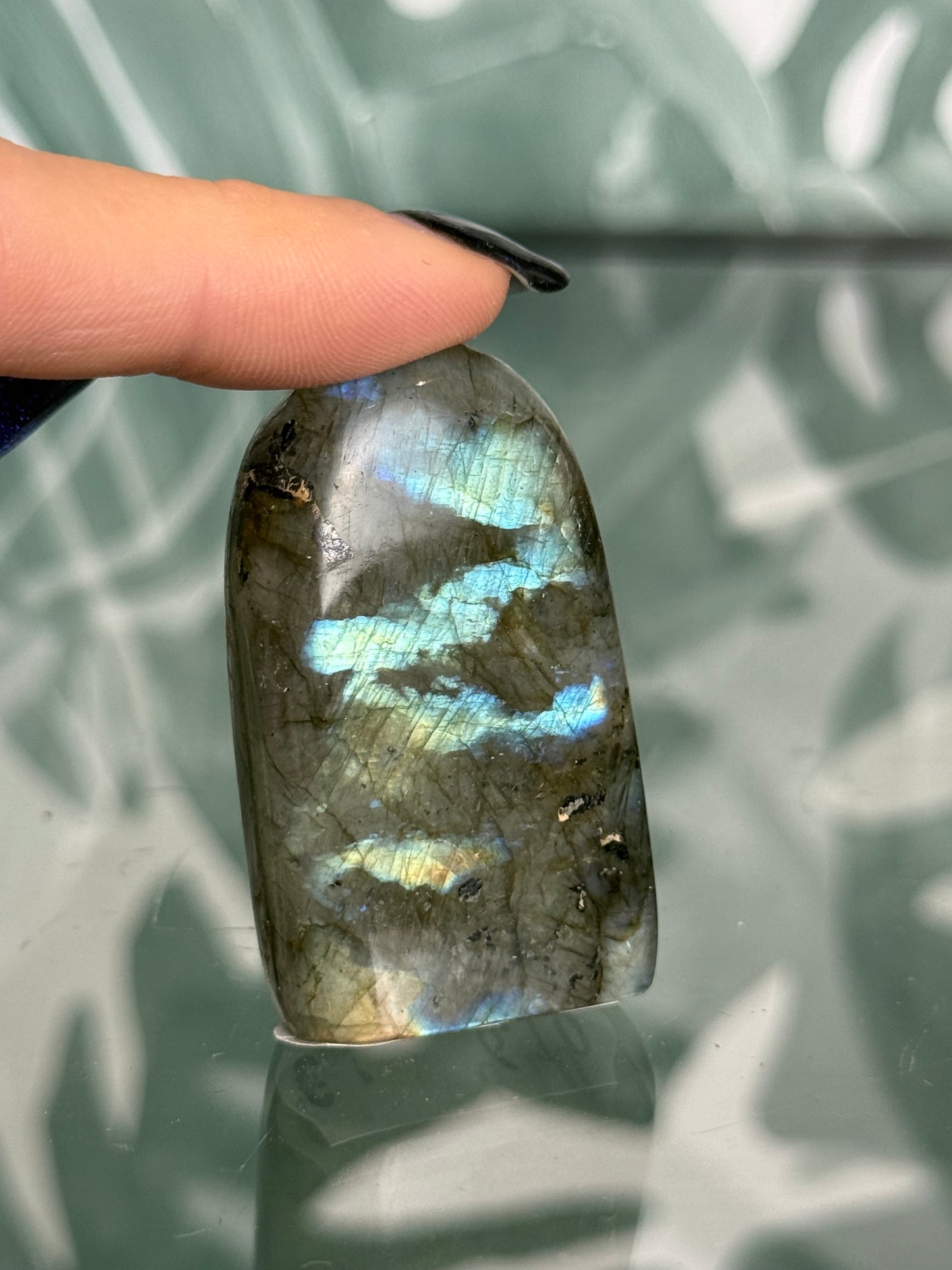 Labradoriet op standvlak - mini #no.118