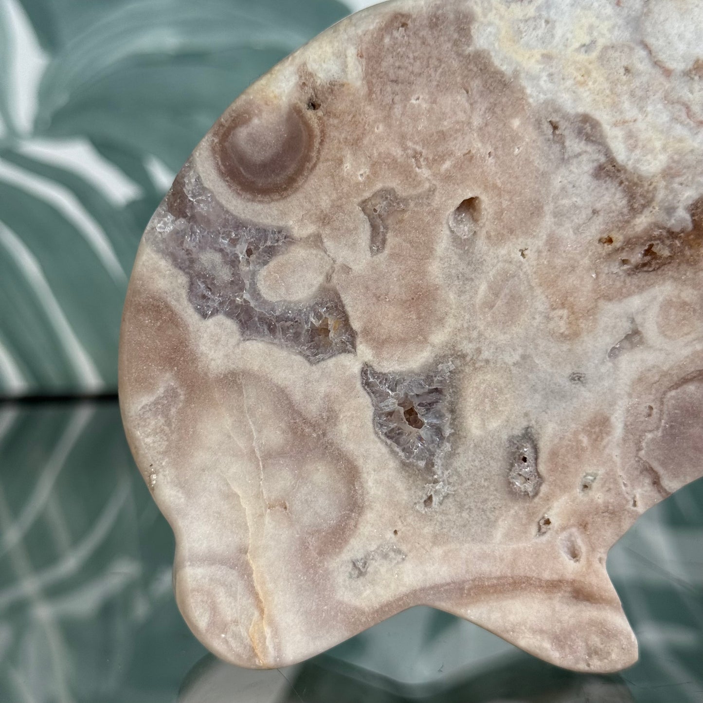 Dolfijn van roze amethist (chalcedoon) - no.124