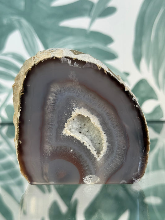 Agaat geode op standvlak - no.133