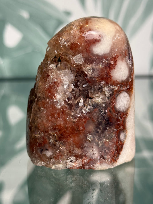 Roze amethist op standvlak