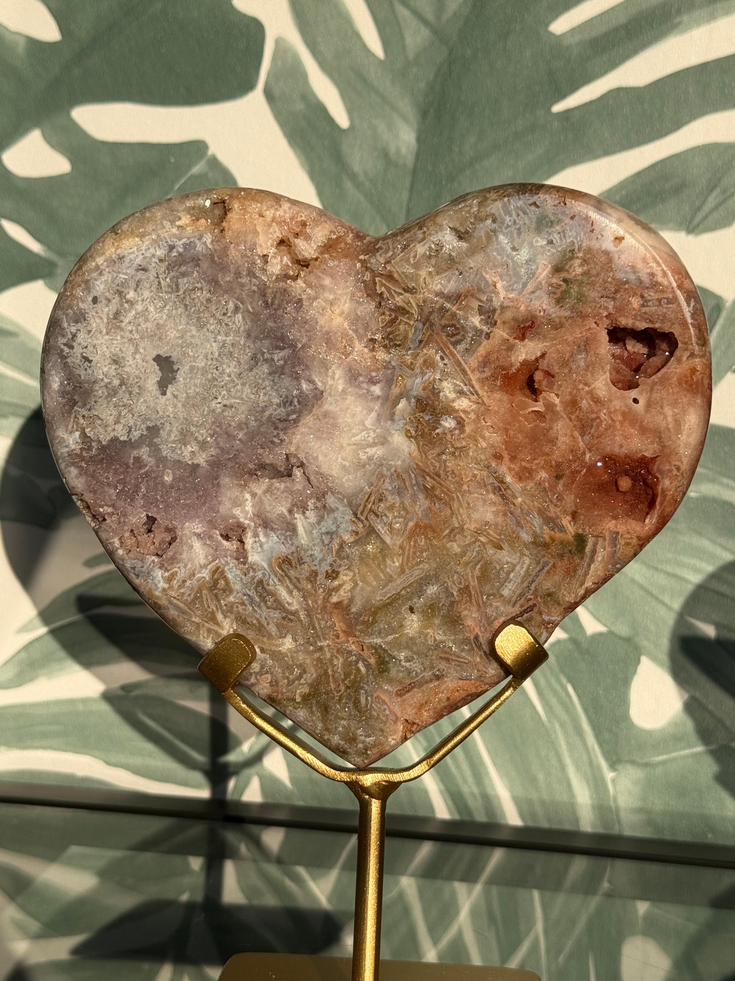 Roze amethist (chalcedoon) hart op standaard -#no.3