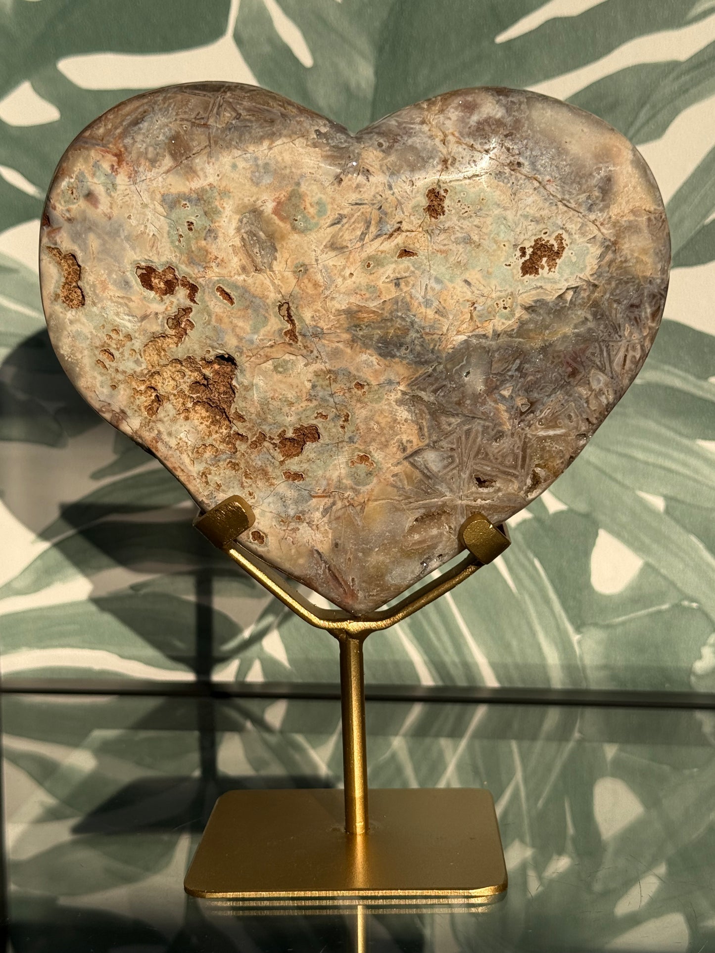 Roze amethist (chalcedoon) hart op standaard -#no.3