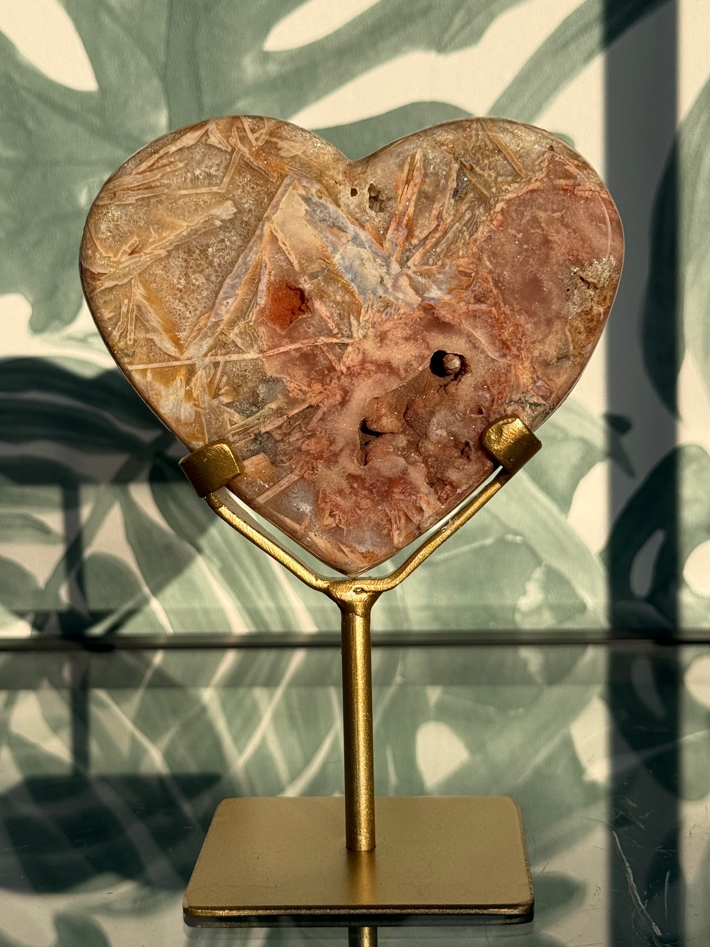 Roze amethist (chalcedoon) hart op standaard -#no.7