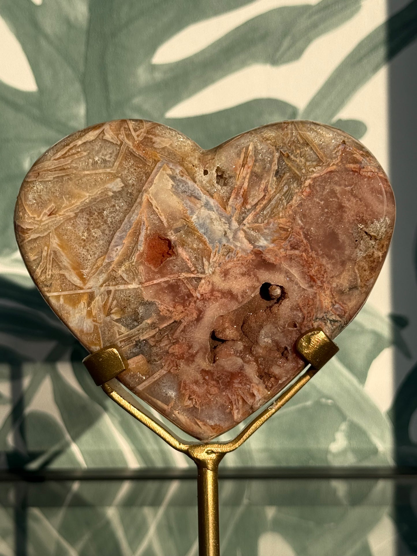 Roze amethist (chalcedoon) hart op standaard -#no.7