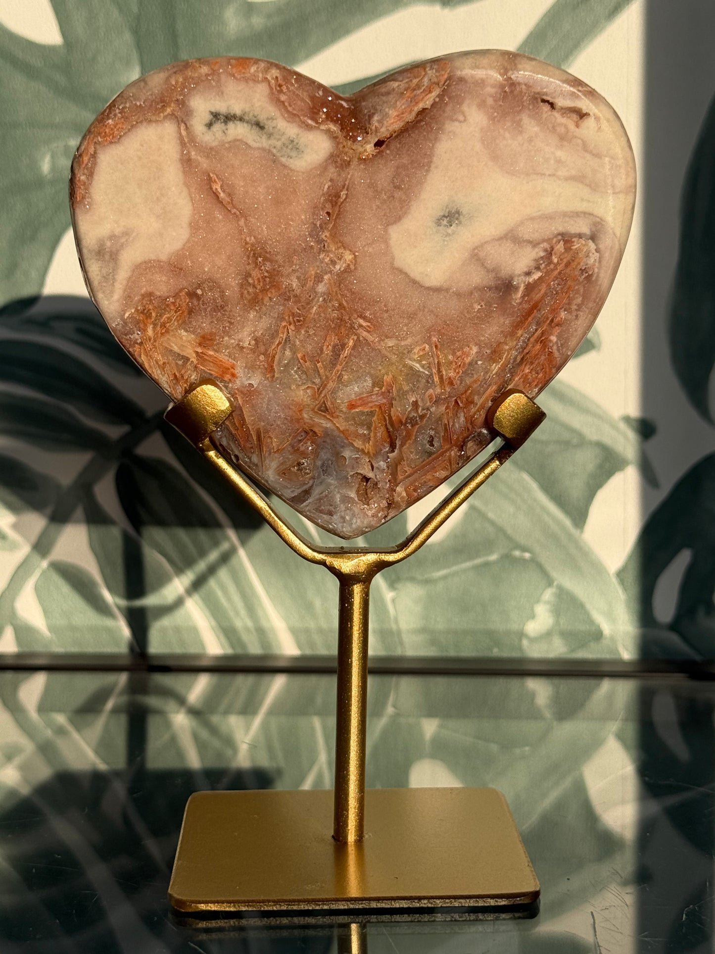 Roze amethist (chalcedoon) hart op standaard -#no.9