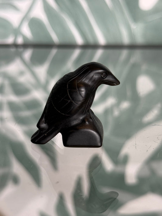 Zwarte obsidiaan raaf - beschermend beeldje